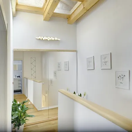 아파트 Art Kuca Cvajner *