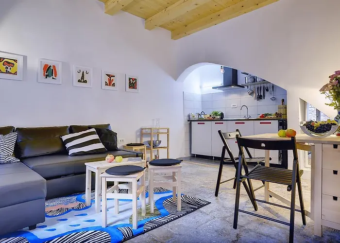 아파트 Art Kuca Cvajner *